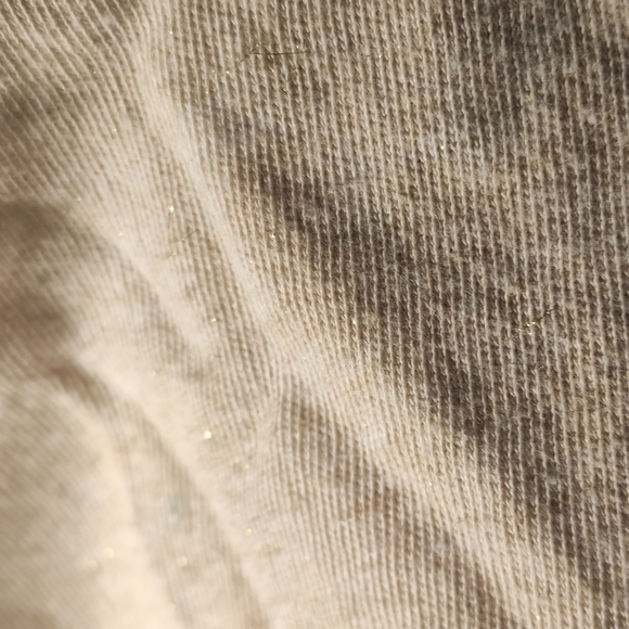 🔴 FREE w/ bundle: Cream Top with Lace Back 🔴 - Picture 3 of 5